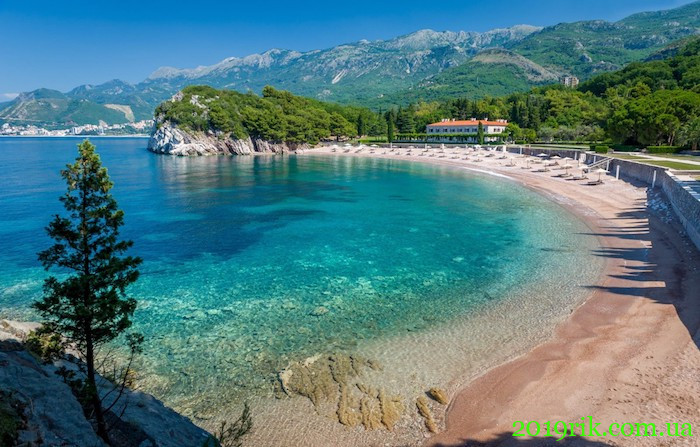 пляж в чорногорії